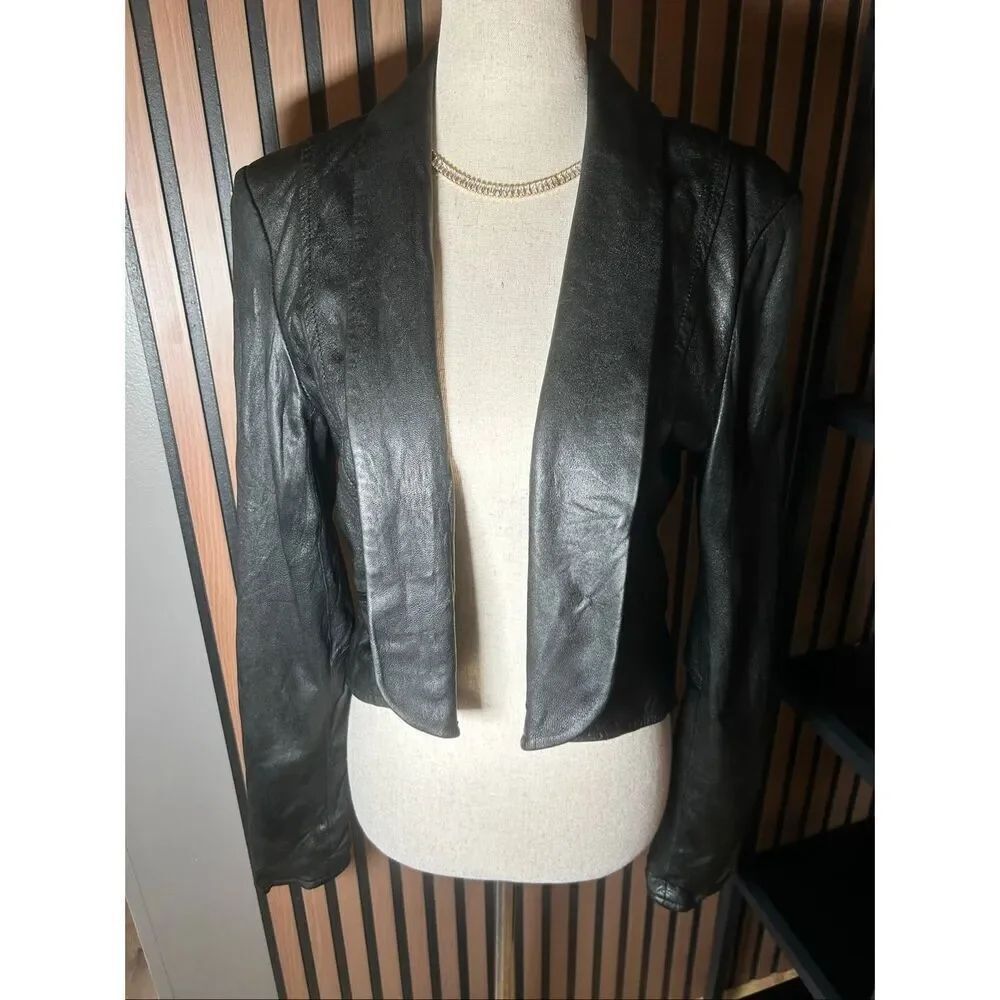 7 For all Mankind Women Rumble Leather Jacket  Size S black moto style short